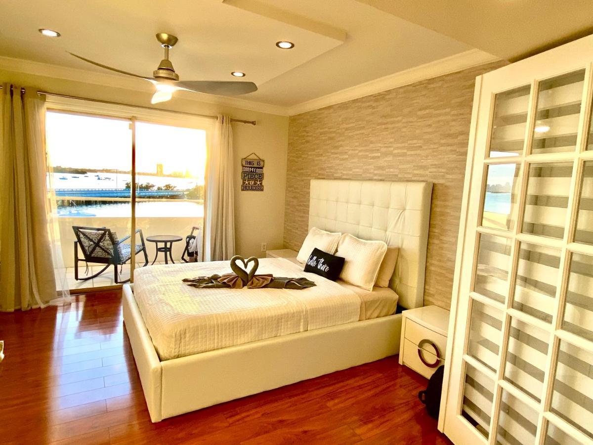 Deluxe Waterfront One Bedroom Apartment With Miami Skyline View, Free Parking 5 Mins Drive To Miami Beach Kültér fotó